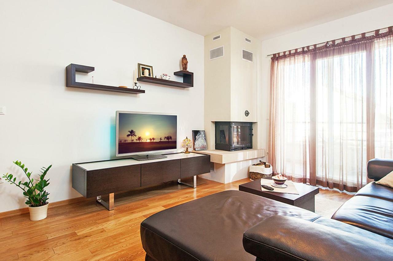 Apartment Makarska Free Beach Parking المظهر الخارجي الصورة