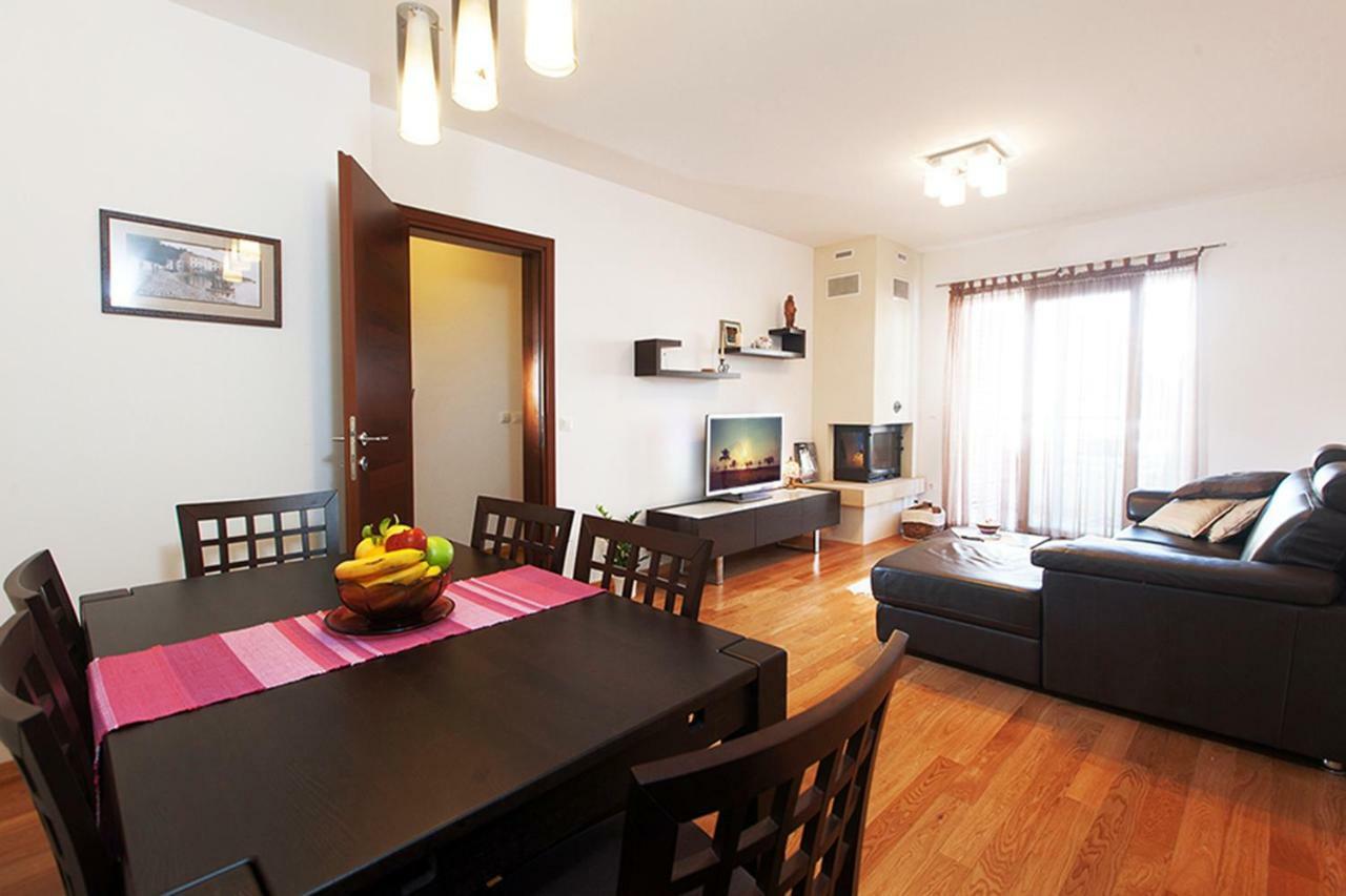 Apartment Makarska Free Beach Parking المظهر الخارجي الصورة