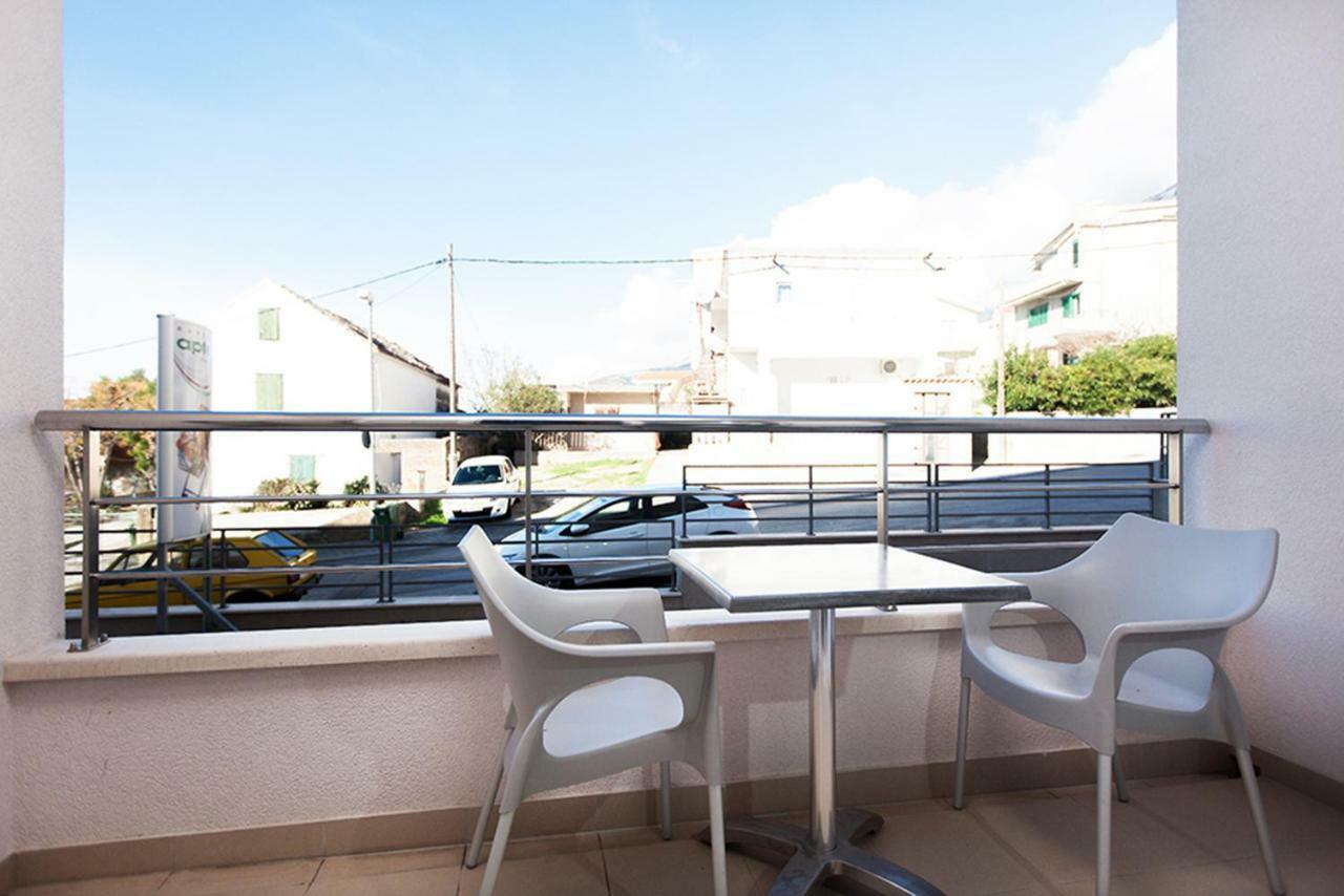 Apartment Makarska Free Beach Parking المظهر الخارجي الصورة